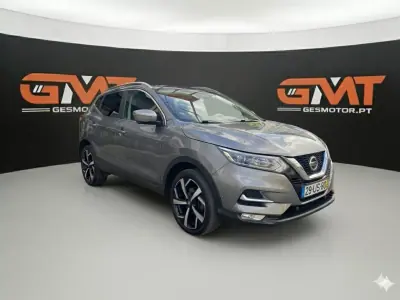 Nissan Qashqai 2018 - 17490 EUR, 49536 km - AUTO.MOTO.pt - 49536km - foto 2 de 22
