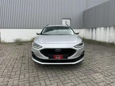 Ford Focus SW 2023 - 15490 EUR, 91000 km - 91000km - foto 2 de 17