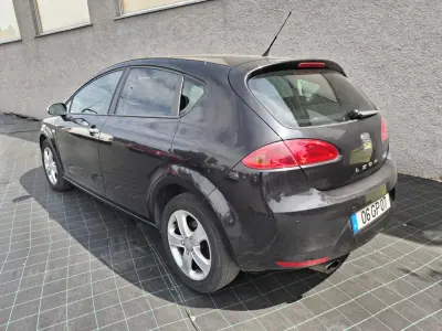 SEAT Leon 2012 - 6950 EUR, 280000 km - AUTO.MOTO.pt - 280000km - foto 2 de 11