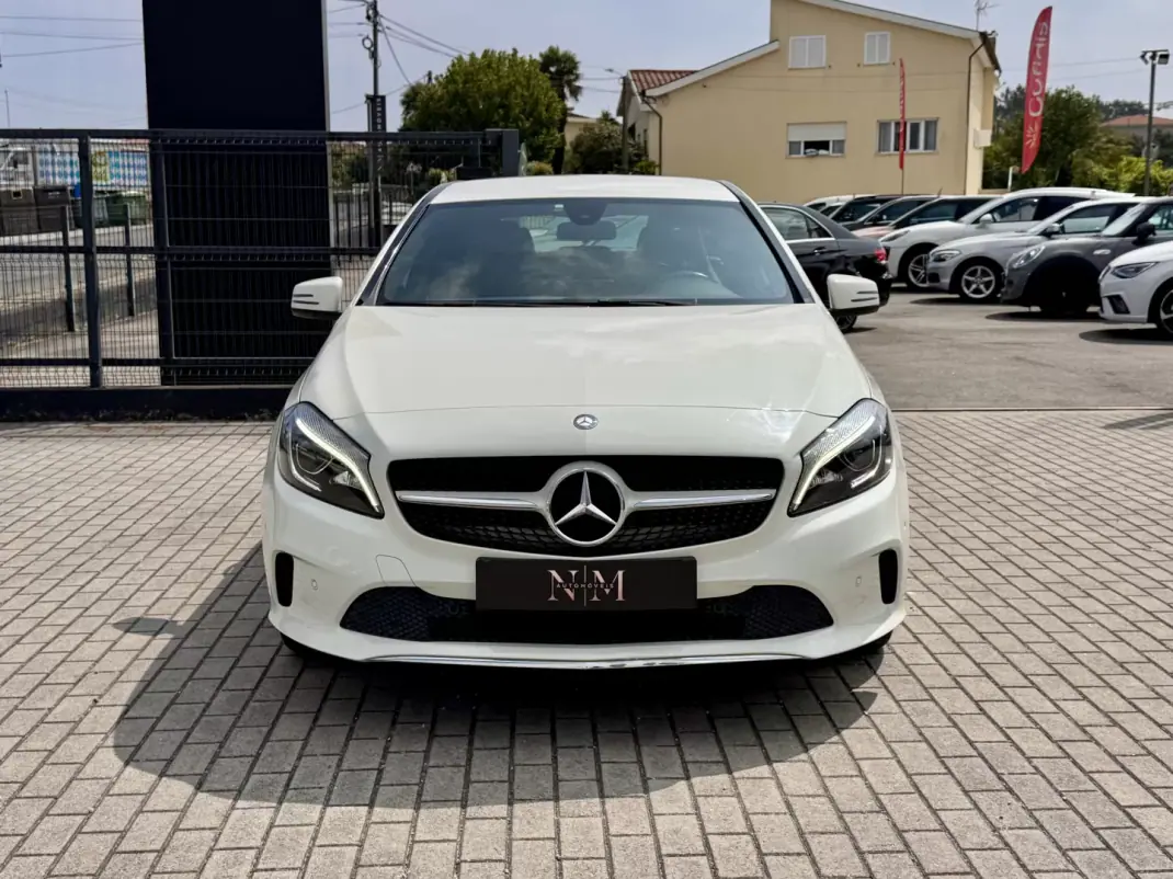 Mercedes-Benz A 200 2016 - 19990 EUR, 110000 km - 110000km - foto 3 de 19