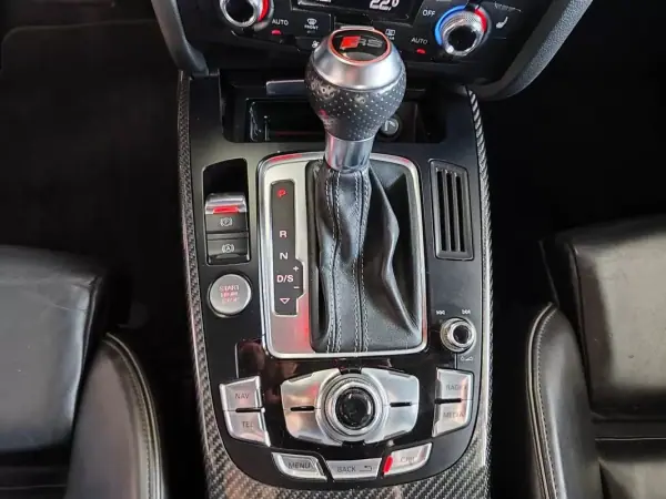 Audi RS4 Avant 2013 - 45900 EUR, 113000 km - AUTO.MOTO.pt - 113000km - foto 40 de 45