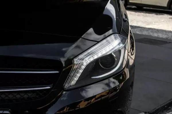 Mercedes-Benz A 180 2015 - 11490 EUR, 217196 km - AUTO.MOTO.pt - 217196km - foto 8 de 35