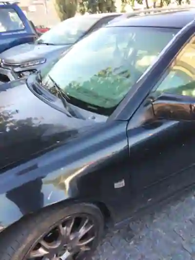 Volvo V40 1991 - 800 EUR, 500000 km - foto 2 de 5