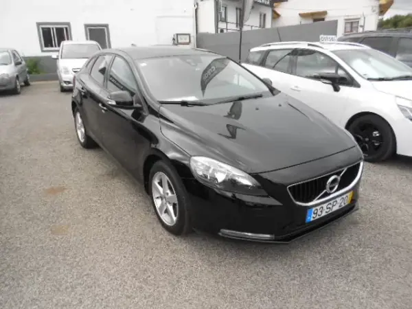 Volvo 121 2017 - 14900 EUR, 157026 km - AUTO.MOTO.pt - 157026km - foto 2 de 13