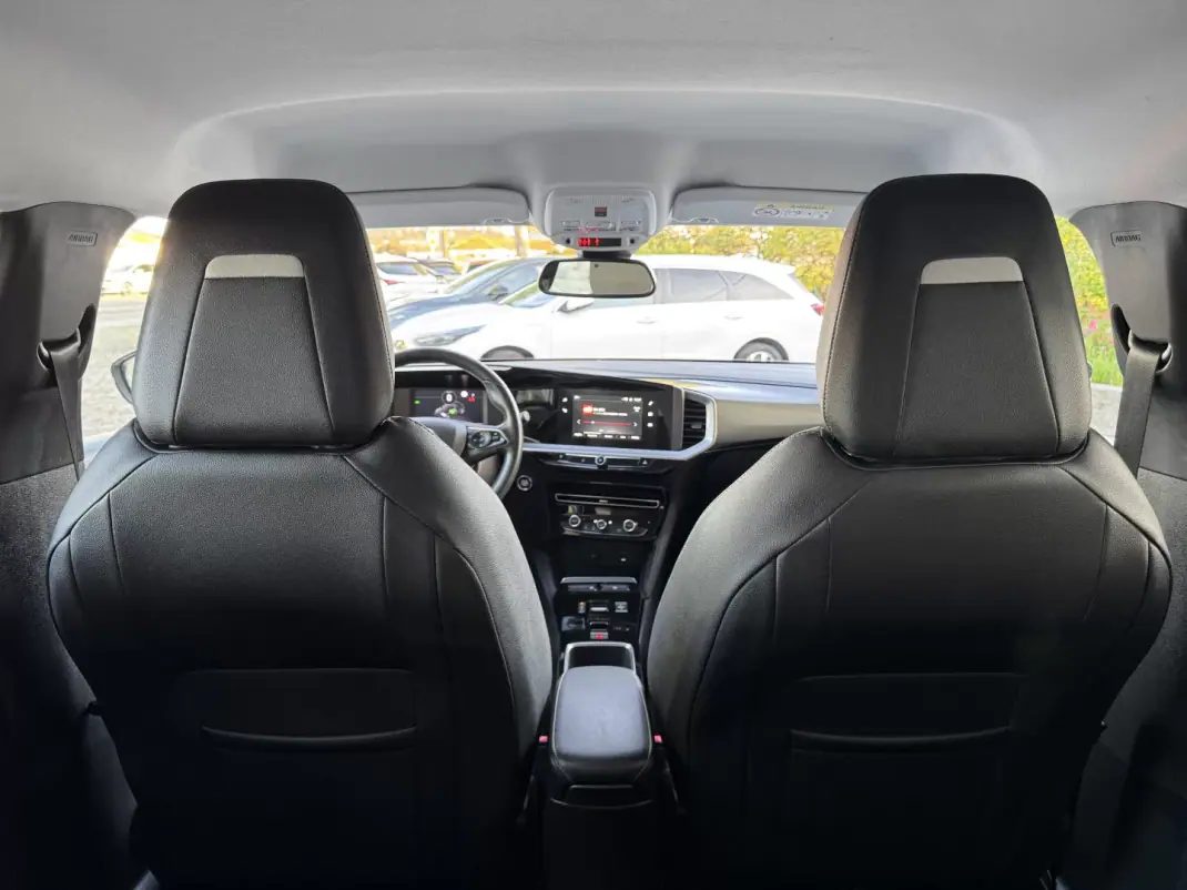 Opel Mokka-e 2022 - 18990 EUR, 88000 km - AUTO.MOTO.pt - 88000km - foto 18 de 40