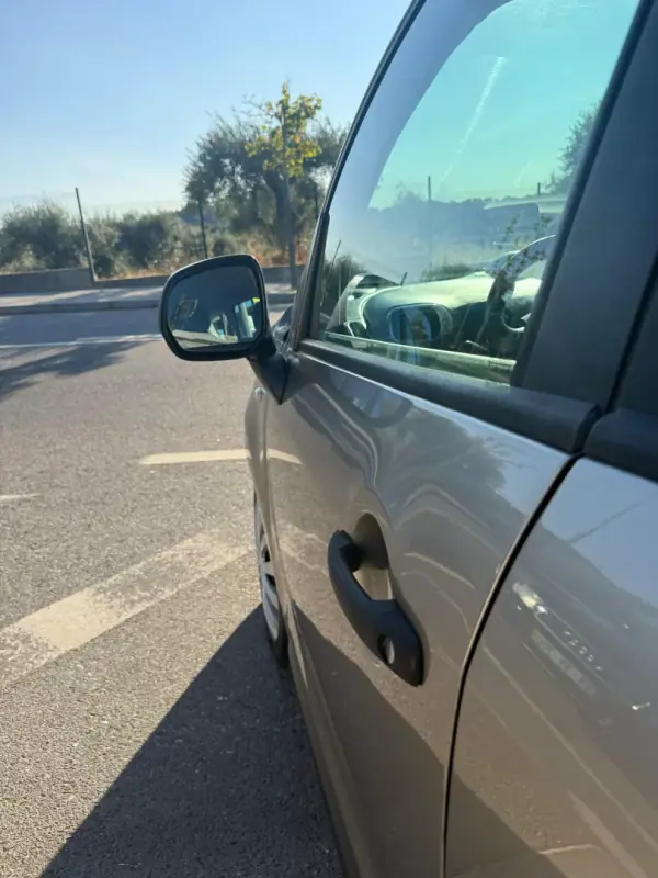 Citroën C3 Picasso 2010 - 10900 EUR, 187511 km - AUTO.MOTO.pt - 187511km - foto 9 de 31