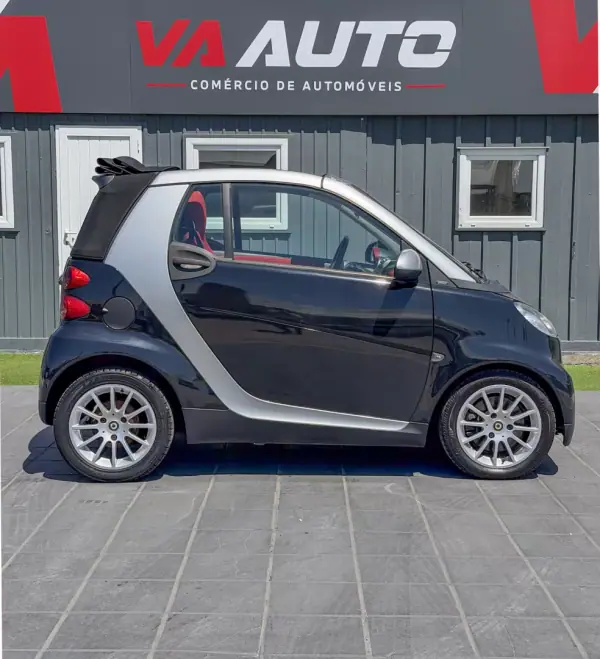 Smart Fortwo Cabrio 2010 - 6800 EUR, 200000 km - AUTO.MOTO.pt - 200000km - foto 3 de 10