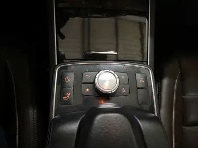 Mercedes-Benz E 220 2014 - 18750 EUR, 284400 km - AUTO.MOTO.pt - 284400km - foto 15 de 20