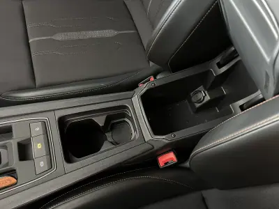 Cupra Formentor 2022 - 26900 EUR, 80652 km - AUTO.MOTO.pt - 80652km - foto 18 de 25