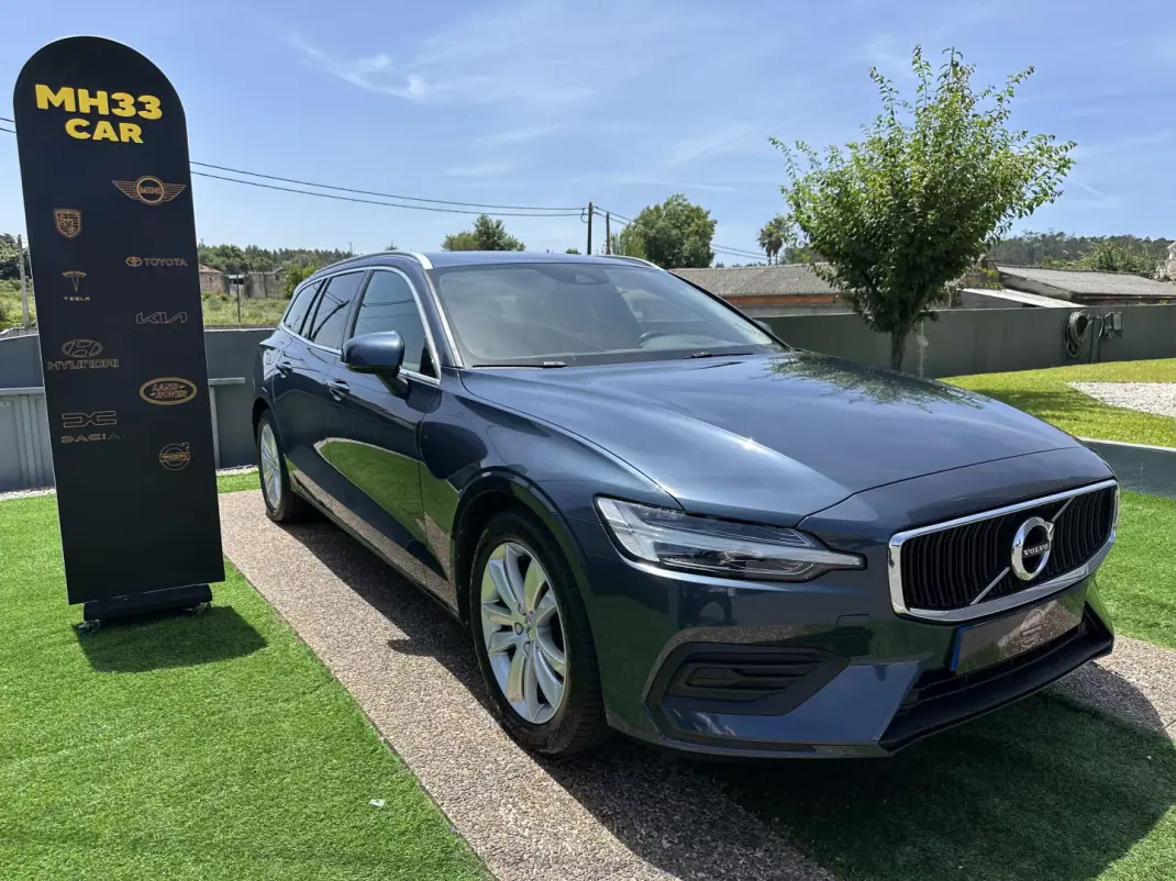 Volvo V60 2020 - 20900 EUR, 100000 km - AUTO.MOTO.pt - 100000km - foto 1 de 59