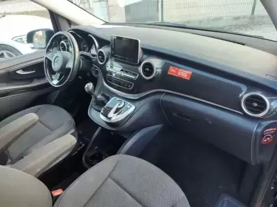 Mercedes-Benz V 220 2019 - 27642 EUR, 190000 km - AUTO.MOTO.pt - 190000km - foto 7 de 10