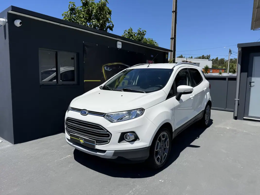 Ford EcoSport 2016 - 8990 EUR, 161000 km - AUTO.MOTO.pt - 161000km - foto 1 de 20