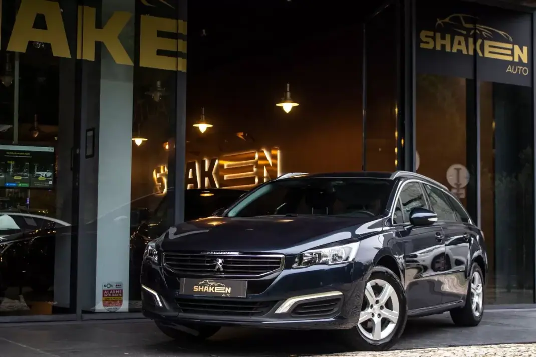 Peugeot 508 SW 2018 - 9900 EUR, 156362 km - AUTO.MOTO.pt - 156362km - foto 1 de 37