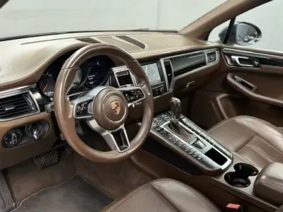 Porsche Macan 2015 - 34999 EUR, 200000 km - 200000km - foto 11 de 18