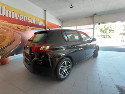 Peugeot 308 2016 - 9999 EUR, 145000 km - AUTO.MOTO.pt - 145000km - foto 4 de 18