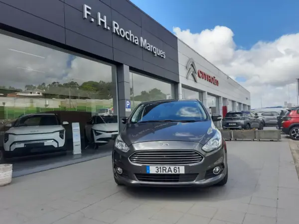 Ford S-Max 2016 - 17750 EUR, 151186 km - AUTO.MOTO.pt - 151186km - foto 3 de 35