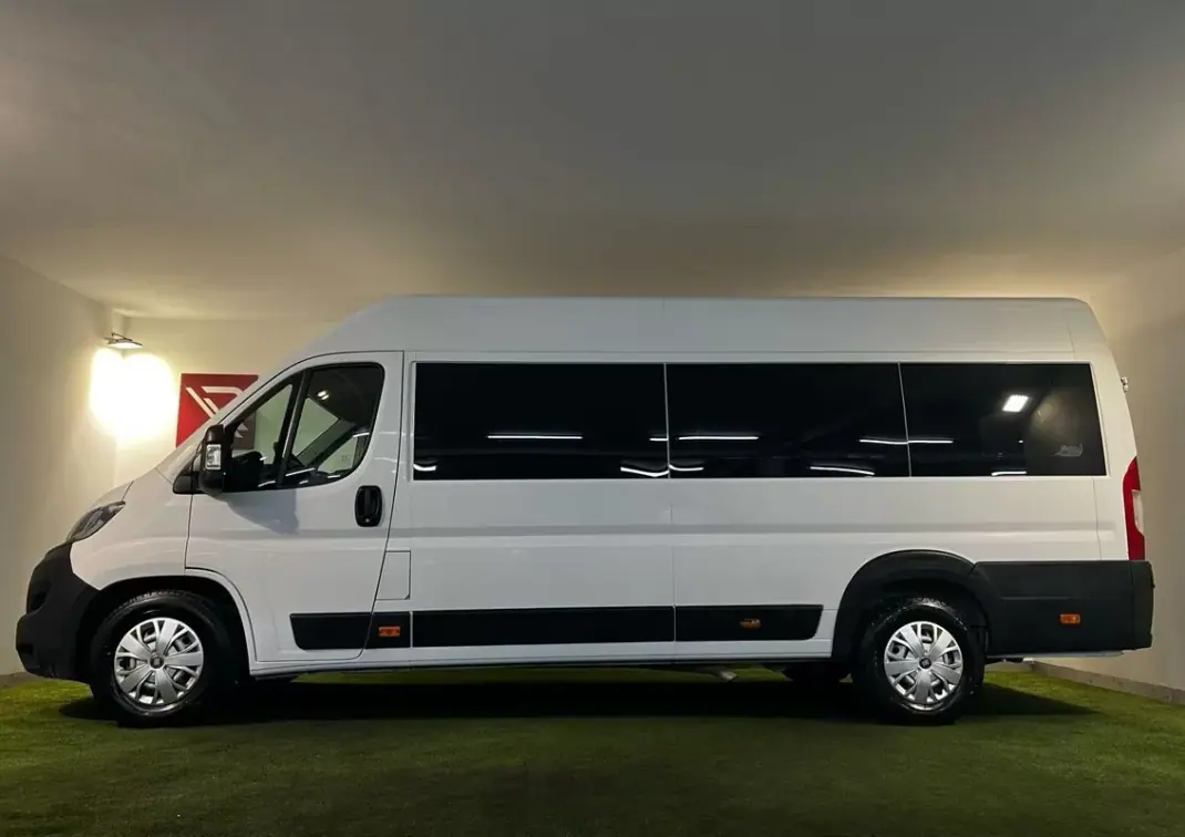 Fiat Ducato 2022 - 29500 EUR, 120000 km - AUTO.MOTO.pt - 120000km - foto 9 de 26