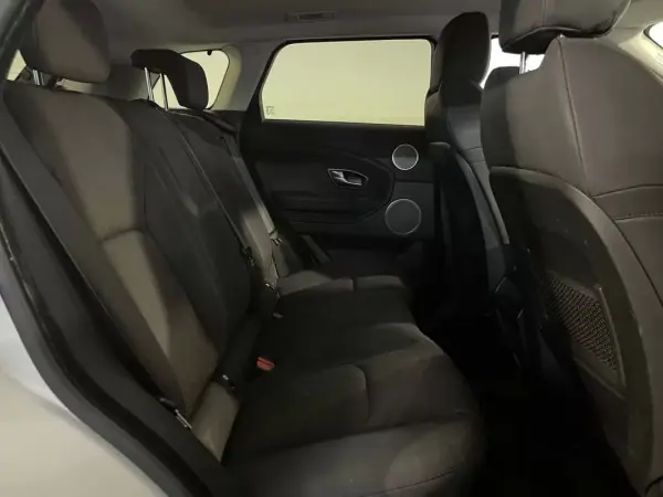 Land Rover Range Rover Evoque 2017 - 16950 EUR, 149900 km - AUTO.MOTO.pt - 149900km - foto 4 de 32