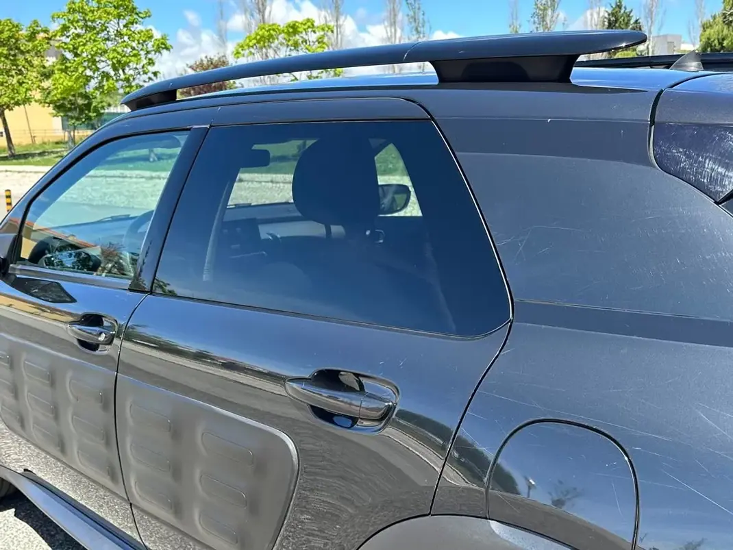 Citroën C4 Cactus 2018 - 9870 EUR, 89500 km - AUTO.MOTO.pt - 89500km - foto 11 de 47