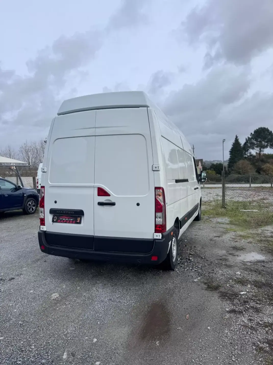 Renault Master 2022 - 23500 EUR, 72729 km - AUTO.MOTO.pt - 72729km - foto 16 de 17