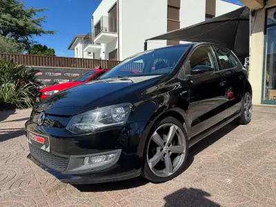 Volkswagen Polo 2012 - 8900 EUR, 188133 km - AUTO.MOTO.pt - 188133km - foto 1 de 28