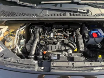 Peugeot PARTNER GIRAFON 2019 - 10900 EUR, 186000 km - AUTO.MOTO.pt - 186000km - foto 27 de 27