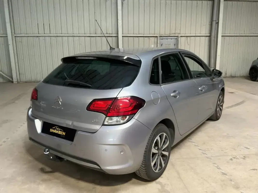 Citroën C4 2017 - 9690 EUR, 90951 km - AUTO.MOTO.pt - 90951km - foto 6 de 11