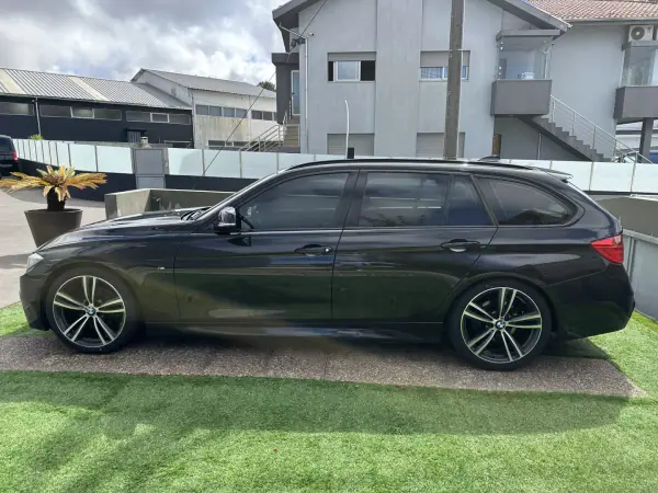 BMW 318 2014 - 11900 EUR, 350000 km - AUTO.MOTO.pt - 350000km - foto 6 de 60