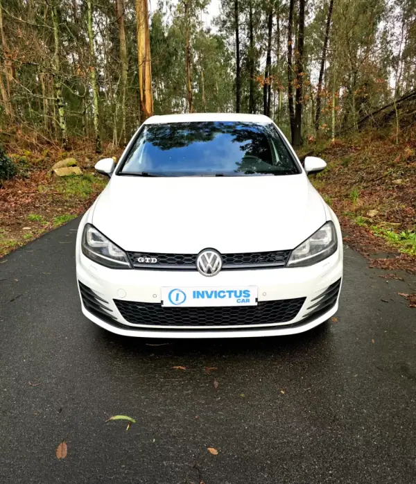 Volkswagen Golf 2015 - 18990 EUR, 167000 km - AUTO.MOTO.pt - 167000km - foto 3 de 30