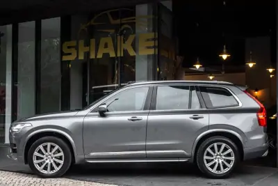 Volvo XC 90 2016 - 24990 EUR, 206775 km - AUTO.MOTO.pt - 206775km - foto 2 de 50