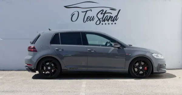 Volkswagen Golf 2019 - 27999 EUR, 121000 km - AUTO.MOTO.pt - 121000km - foto 6 de 40