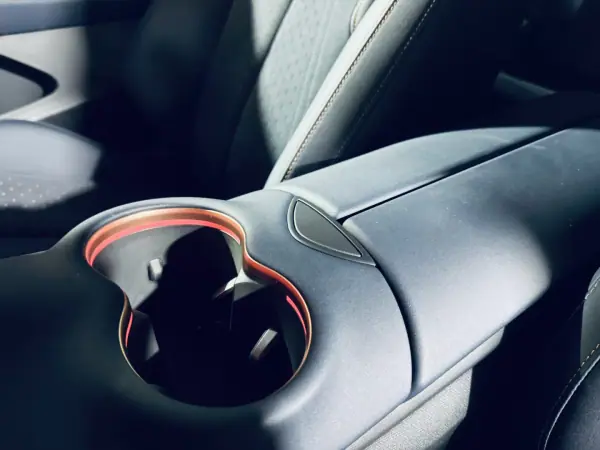 Cupra Tavascan 2024 - 43990 EUR, 30873 km - AUTO.MOTO.pt - 30873km - foto 30 de 45