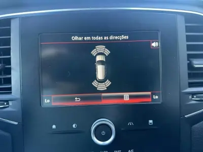 Renault Mégane Sport Tourer 2017 - 9900 EUR, 190000 km - AUTO.MOTO.pt - 190000km - foto 49 de 60