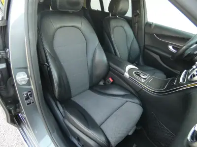 Mercedes-Benz C 220 2018 - 20750 EUR, 299000 km - AUTO.MOTO.pt - 299000km - foto 14 de 27
