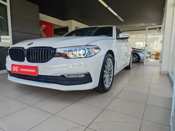 BMW 520 2017 - 23500 EUR, 165600 km - AUTO.MOTO.pt - 165600km - foto 6 de 38