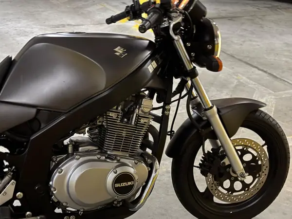 Suzuki GS 500F 1998