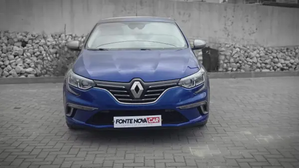 Renault Mégane 2016 - 12950 EUR, 114140 km - AUTO.MOTO.pt - 114140km - foto 41 de 42