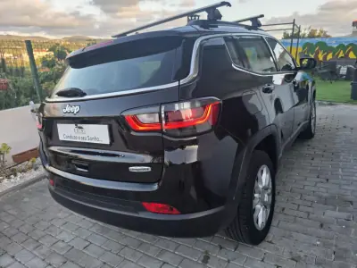 Jeep Compass 2021 - 20900 EUR, 142000 km - AUTO.MOTO.pt - 142000km - foto 46 de 65
