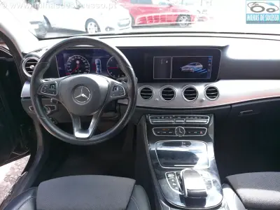 Mercedes-Benz E 220 2017 - 24500 EUR, 181000 km - AUTO.MOTO.pt - 181000km - foto 20 de 20