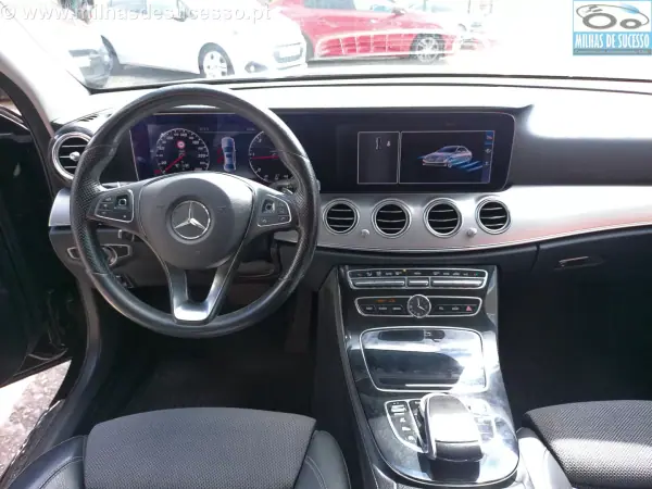 Mercedes-Benz E 220 2017 - 24500 EUR, 181000 km - AUTO.MOTO.pt - 181000km - foto 20 de 20