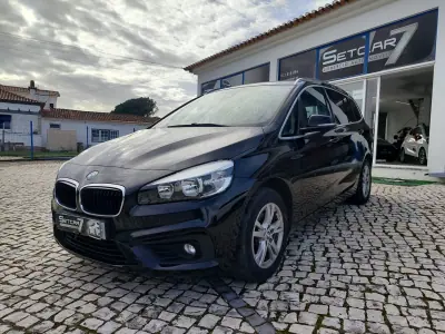 BMW 216 Gran Tourer 2018 - 18900 EUR, 103000 km - AUTO.MOTO.pt - 103000km - foto 13 de 26