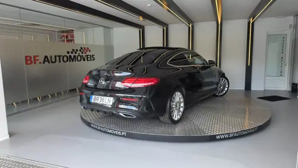 Mercedes-Benz C 220 2017 - 29500 EUR, 196135 km - AUTO.MOTO.pt - 196135km - foto 21 de 59