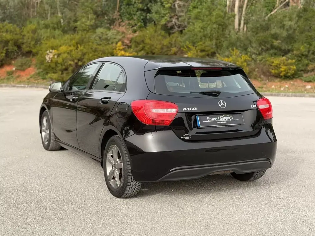 Mercedes-Benz A 160 2015 - 12900 EUR, 160650 km - AUTO.MOTO.pt - 160650km - foto 11 de 25