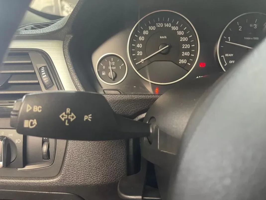 BMW 420 Gran Coupé 2016 - 22999 EUR, 160000 km - AUTO.MOTO.pt - 160000km - foto 48 de 54