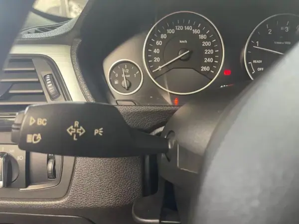BMW 420 Gran Coupé 2016 - 21999 EUR, 160000 km - AUTO.MOTO.pt - 160000km - foto 48 de 54