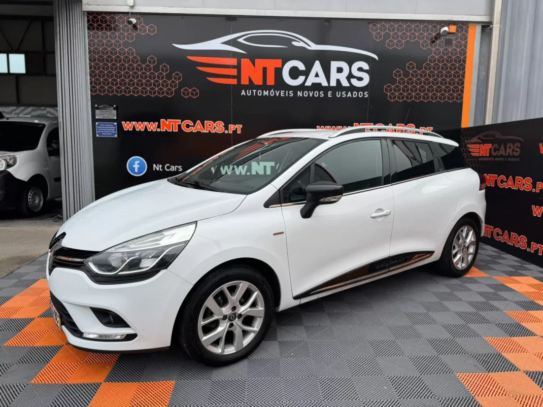 Renault Clio Sport Tourer 2019 - 12900 EUR, 191876 km - AUTO.MOTO.pt - 191876km - foto 1 de 18