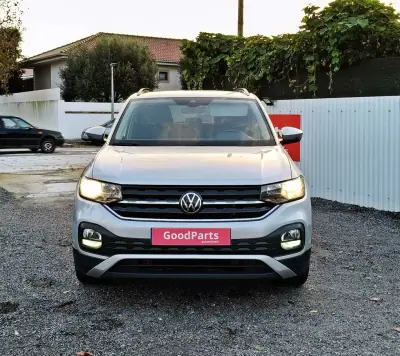 Volkswagen T-Cross 2022 - 15900 EUR, 80100 km - AUTO.MOTO.pt - 80100km - foto 11 de 28