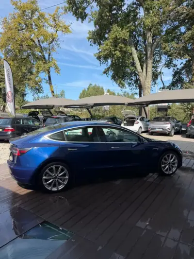 Tesla Model 3 2020 - 23500 EUR, 148444 km - foto 6 de 9