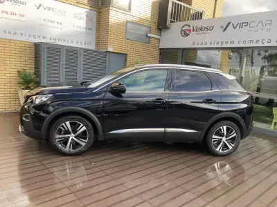 Peugeot 3008 2018 - 23900 EUR, 69800 km - AUTO.MOTO.pt - 69800km - foto 6 de 20