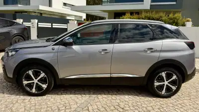 Peugeot 3008 2019 - 17900 EUR, 107577 km - AUTO.MOTO.pt - 107577km - foto 5 de 55